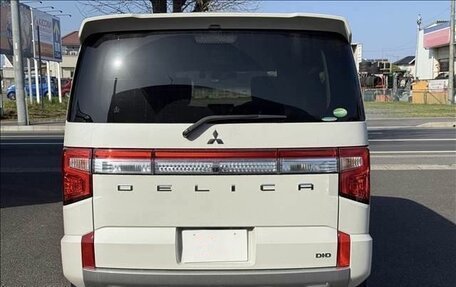 Mitsubishi Delica D:5 I, 2019 год, 2 572 000 рублей, 6 фотография