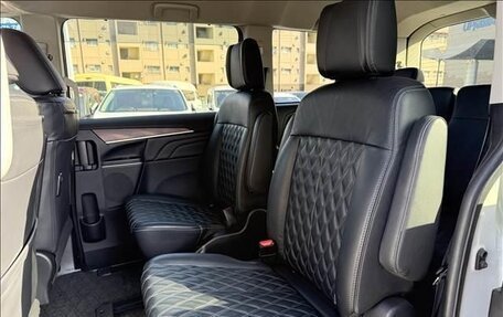 Mitsubishi Delica D:5 I, 2019 год, 2 572 000 рублей, 24 фотография