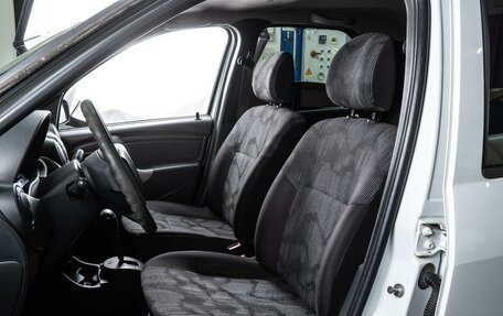 Renault Logan I, 2015 год, 550 000 рублей, 10 фотография