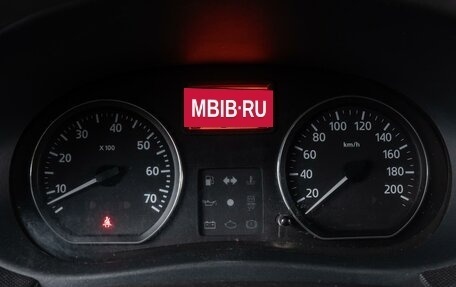 Renault Logan I, 2015 год, 550 000 рублей, 12 фотография