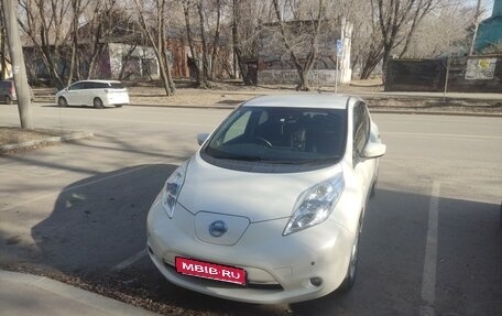 Nissan Leaf I, 2016 год, 620 000 рублей, 1 фотография