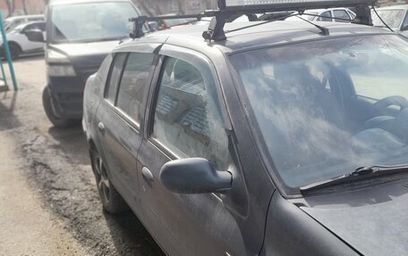 Renault Symbol I, 2005 год, 277 000 рублей, 3 фотография