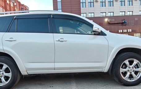 Toyota RAV4, 2011 год, 1 850 000 рублей, 5 фотография