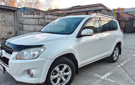 Toyota RAV4, 2011 год, 1 850 000 рублей, 4 фотография