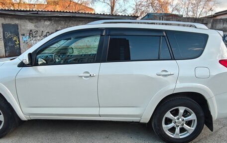 Toyota RAV4, 2011 год, 1 850 000 рублей, 6 фотография