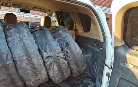 Toyota RAV4, 2011 год, 1 850 000 рублей, 23 фотография