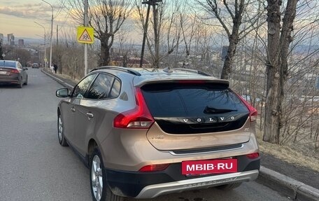 Volvo V40 Cross Country I, 2014 год, 1 350 000 рублей, 3 фотография