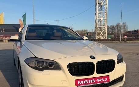 BMW 5 серия, 2013 год, 2 430 000 рублей, 2 фотография