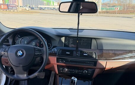 BMW 5 серия, 2013 год, 2 430 000 рублей, 16 фотография