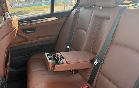 BMW 5 серия, 2013 год, 2 430 000 рублей, 19 фотография