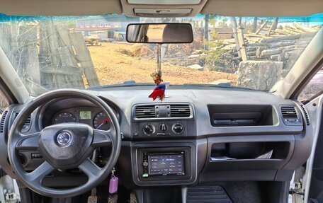 Skoda Fabia II, 2013 год, 480 000 рублей, 5 фотография