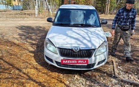 Skoda Fabia II, 2013 год, 480 000 рублей, 10 фотография