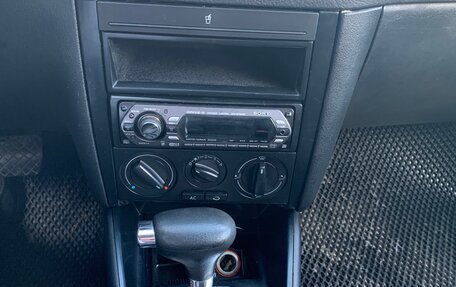 Volkswagen Golf IV, 2003 год, 500 000 рублей, 1 фотография