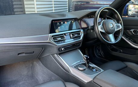 BMW 3 серия, 2021 год, 2 790 000 рублей, 34 фотография