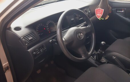 Toyota Corolla, 2005 год, 480 000 рублей, 10 фотография