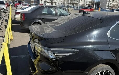Toyota Camry, 2020 год, 2 800 000 рублей, 3 фотография