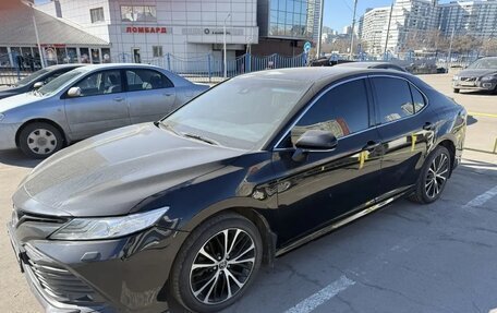 Toyota Camry, 2020 год, 2 800 000 рублей, 2 фотография