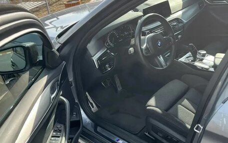 BMW 5 серия, 2017 год, 3 190 000 рублей, 7 фотография