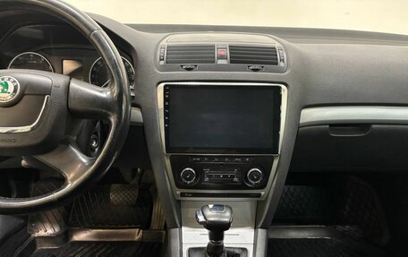 Skoda Octavia, 2012 год, 869 000 рублей, 9 фотография