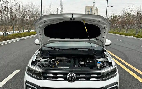Volkswagen T-Cross I, 2023 год, 1 701 000 рублей, 12 фотография