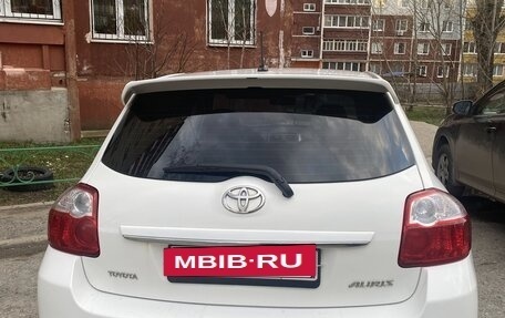 Toyota Auris II, 2010 год, 799 000 рублей, 4 фотография