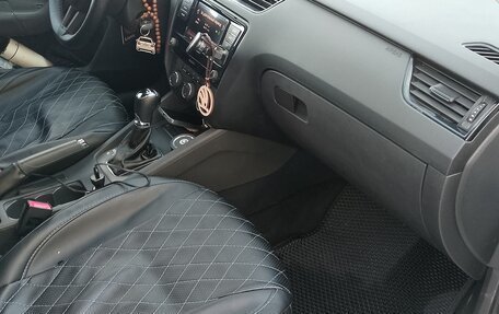 Skoda Octavia, 2017 год, 795 000 рублей, 2 фотография