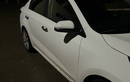 KIA Rio IV, 2017 год, 1 350 000 рублей, 2 фотография