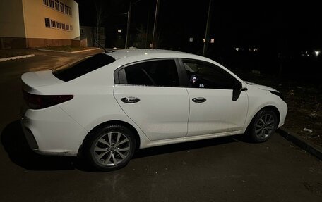 KIA Rio IV, 2017 год, 1 350 000 рублей, 6 фотография