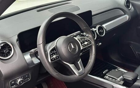 Mercedes-Benz GLB, 2022 год, 2 190 000 рублей, 8 фотография