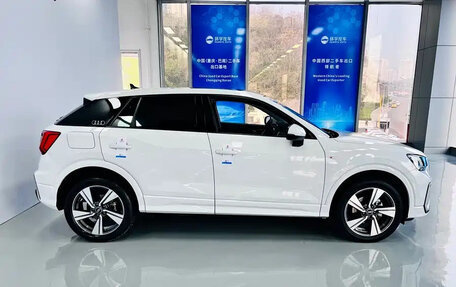 Audi Q2 I, 2022 год, 1 850 000 рублей, 4 фотография