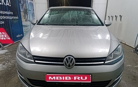 Volkswagen Golf VII, 2013 год, 940 000 рублей, 1 фотография