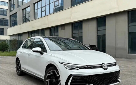 Volkswagen Golf VIII, 2025 год, 2 416 018 рублей, 3 фотография
