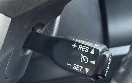 Toyota Noah III, 2019 год, 1 693 000 рублей, 13 фотография