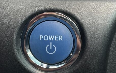 Toyota Noah III, 2019 год, 1 693 000 рублей, 25 фотография