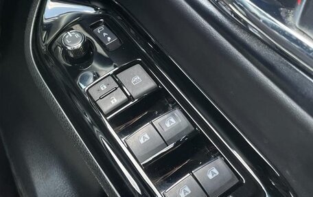 Toyota Noah III, 2019 год, 1 693 000 рублей, 27 фотография