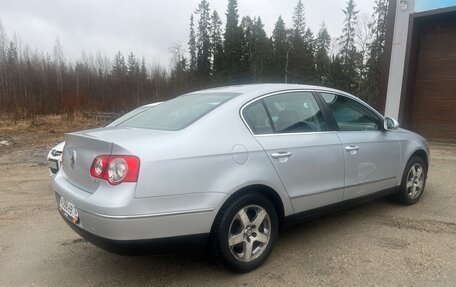 Volkswagen Passat B6, 2006 год, 590 000 рублей, 4 фотография