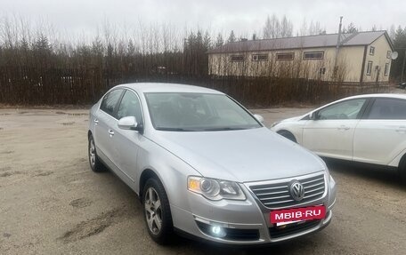 Volkswagen Passat B6, 2006 год, 590 000 рублей, 2 фотография