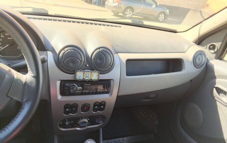 Renault Logan I, 2010 год, 330 000 рублей, 6 фотография