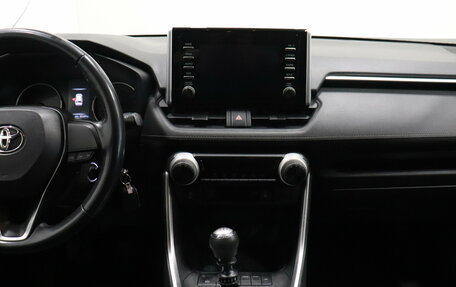 Toyota RAV4, 2020 год, 2 942 000 рублей, 10 фотография