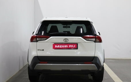 Toyota RAV4, 2020 год, 2 942 000 рублей, 3 фотография