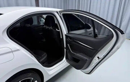 Skoda Octavia IV, 2023 год, 1 855 000 рублей, 23 фотография