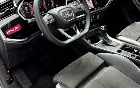 Audi Q3, 2022 год, 2 490 000 рублей, 10 фотография