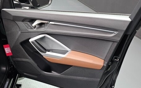 Audi Q3, 2022 год, 2 420 000 рублей, 24 фотография