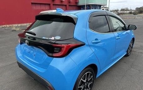 Toyota Yaris, 2023 год, 1 054 018 рублей, 4 фотография