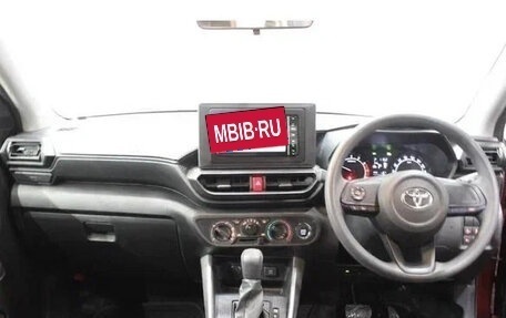 Toyota Raize I, 2023 год, 1 267 018 рублей, 14 фотография