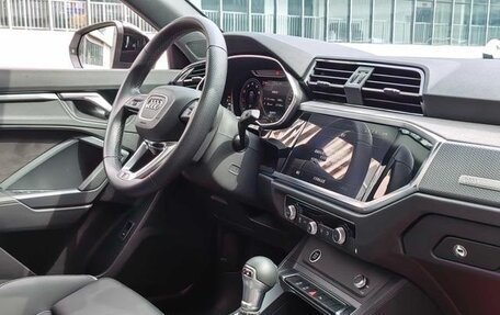 Audi Q3 Sportback, 2022 год, 2 305 000 рублей, 15 фотография