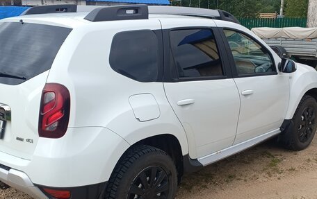 Renault Duster I рестайлинг, 2017 год, 850 000 рублей, 4 фотография