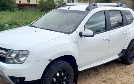 Renault Duster I рестайлинг, 2017 год, 850 000 рублей, 2 фотография