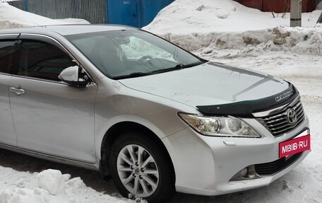 Toyota Camry, 2013 год, 1 500 000 рублей, 4 фотография