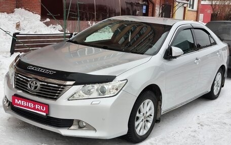 Toyota Camry, 2013 год, 1 500 000 рублей, 5 фотография